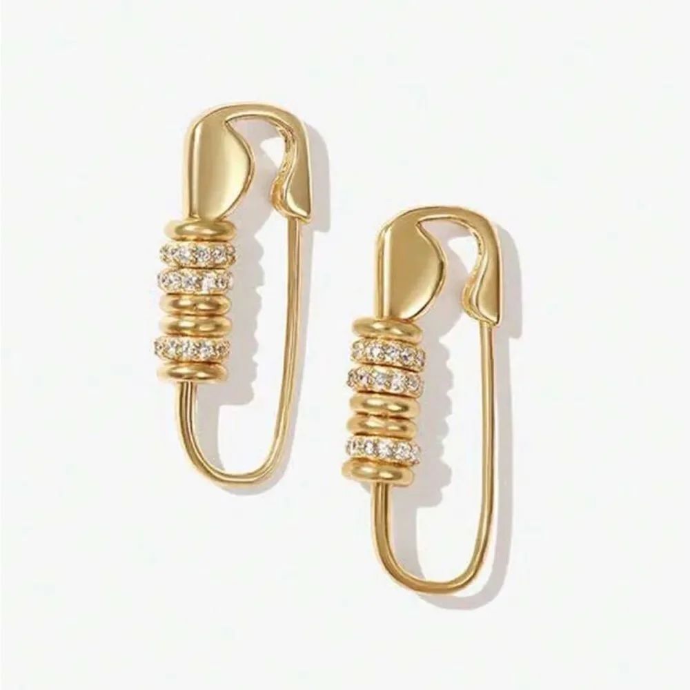 Safety Pin Earrings N1469